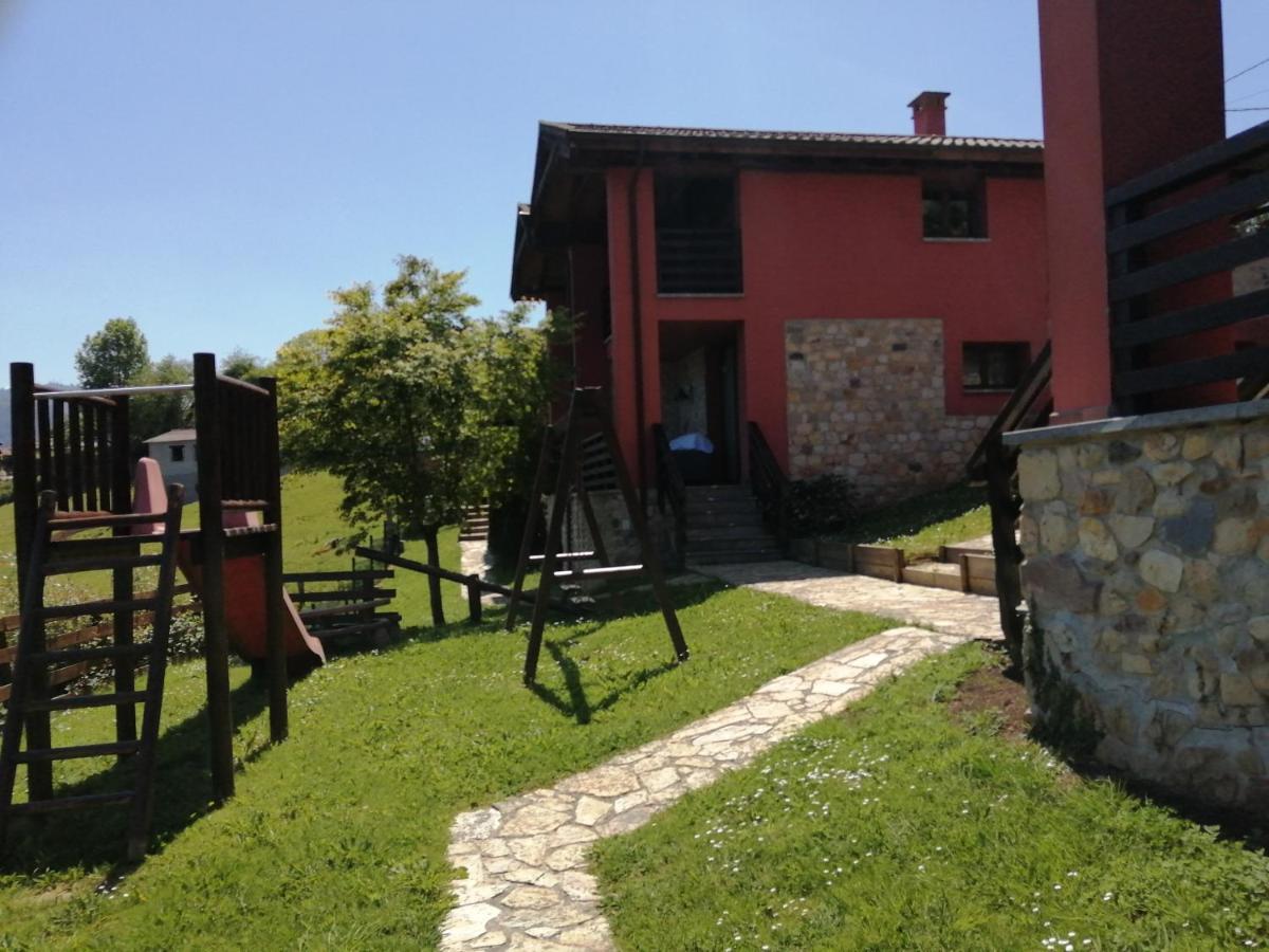 Apartamentos Rurales El Mirador De San Juan Кангас-де-Оніс Екстер'єр фото
